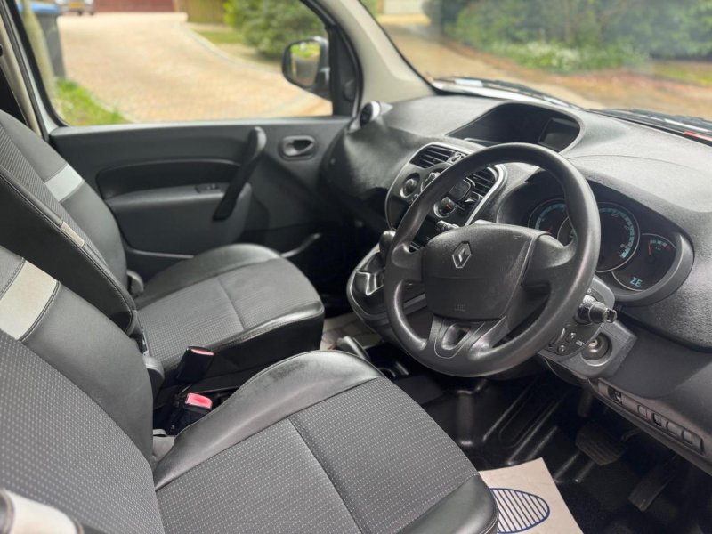 RENAULT KANGOO MAXI